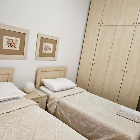 Alea2 Apartment Tirana Kültér fotó