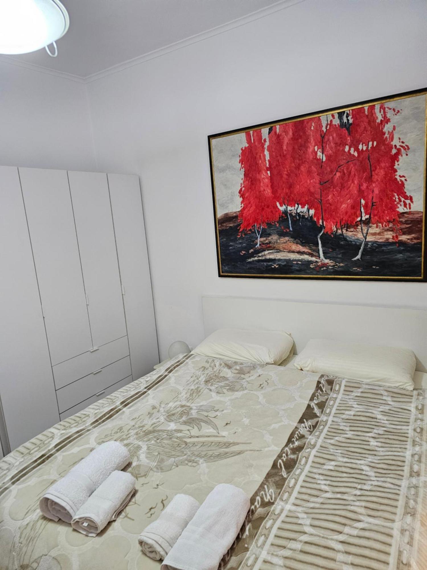 Alea2 Apartment Tirana Kültér fotó